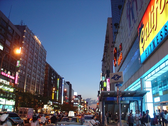 ZhongXiao DunHua shopping district