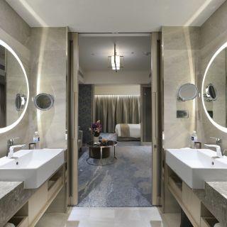 ALL_room_25D08_ZxMO4q7O2o